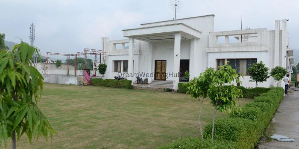 A Regal Affair: Planning Your Fort Wedding in Alwar